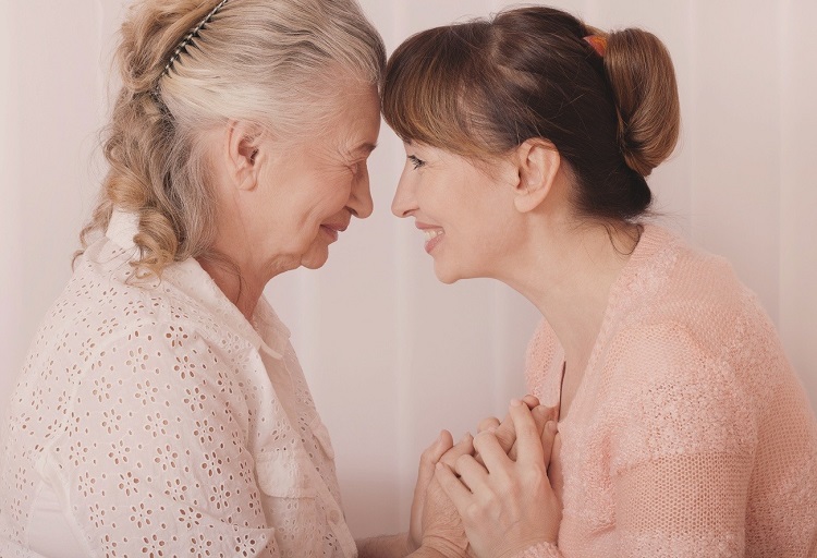 Smart Strategies That Will Help You Take Better Care of Your Elderly Relatives