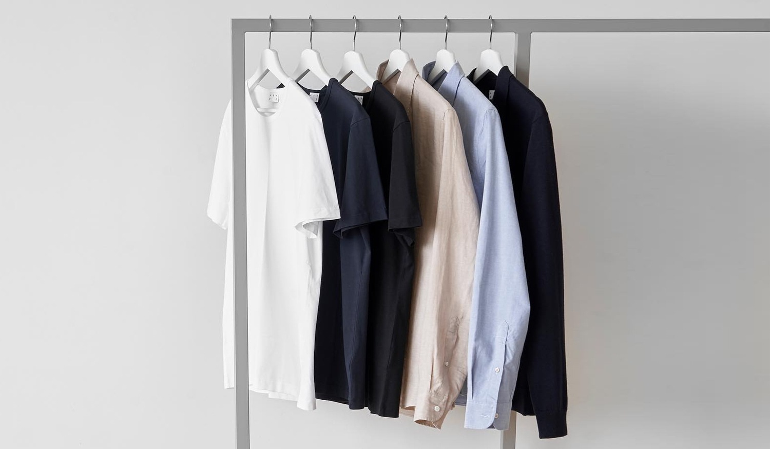 7 Wardrobe Tips for Minimalist Men