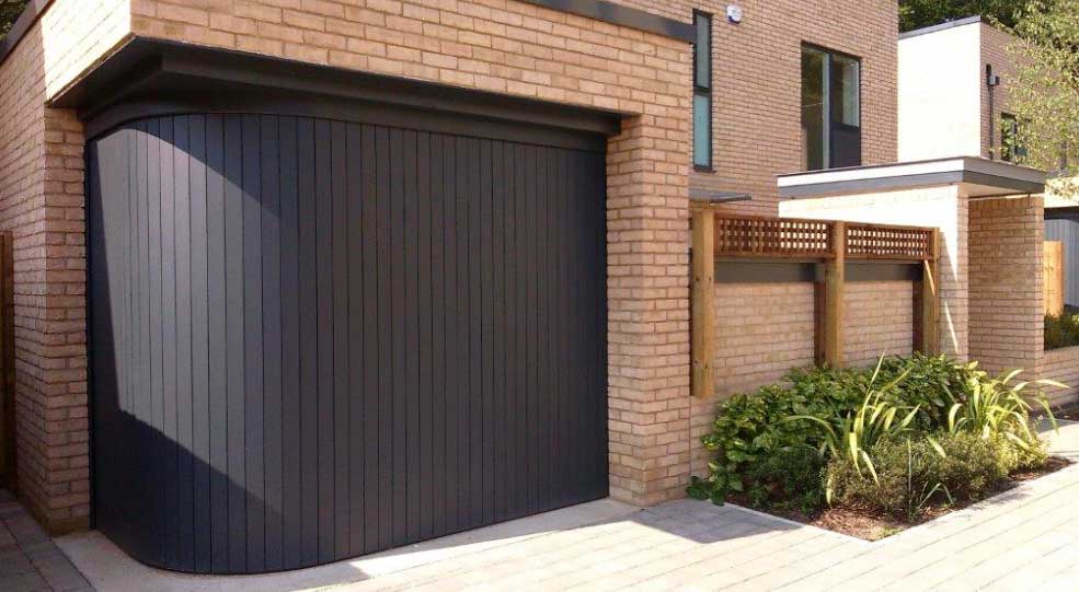 The 5 Benefits of Roller Garage Doors