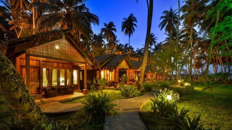 Travel Top 7 Hotels with Luxury within Andaman & Nicobar Islands